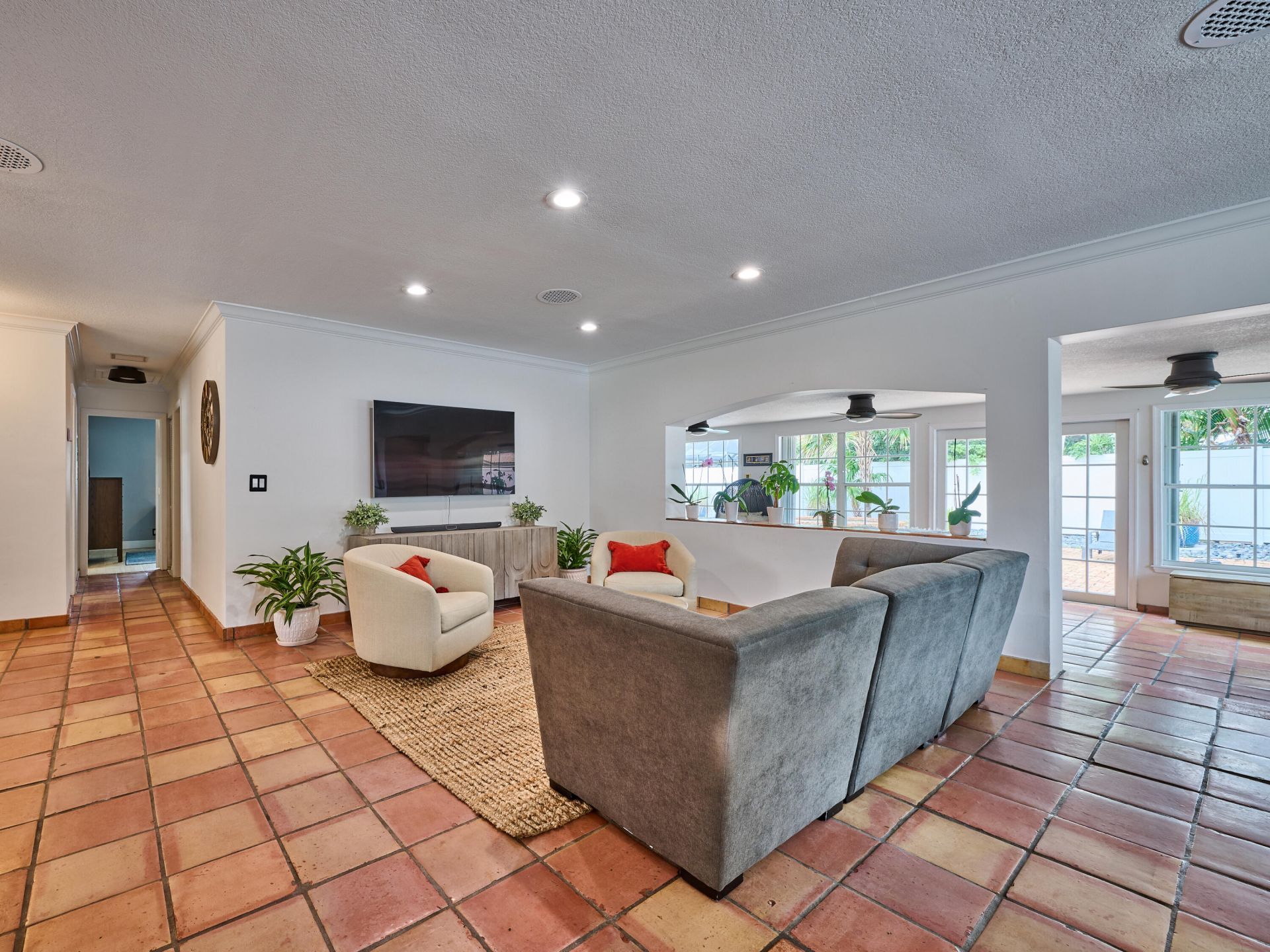 683 SW 2nd Street, Boca Raton, FL 33486 Photo