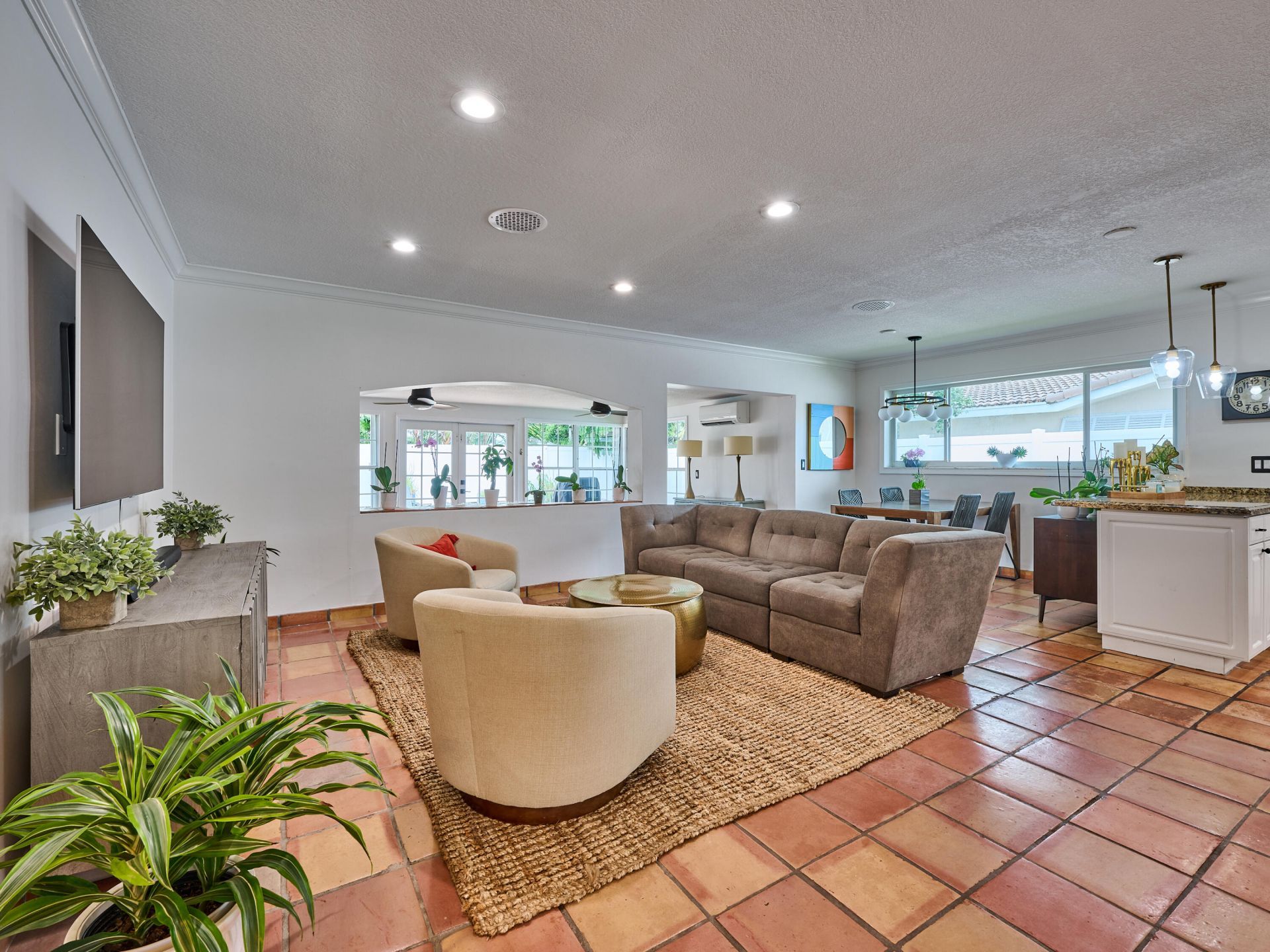 683 SW 2nd Street, Boca Raton, FL 33486 Photo