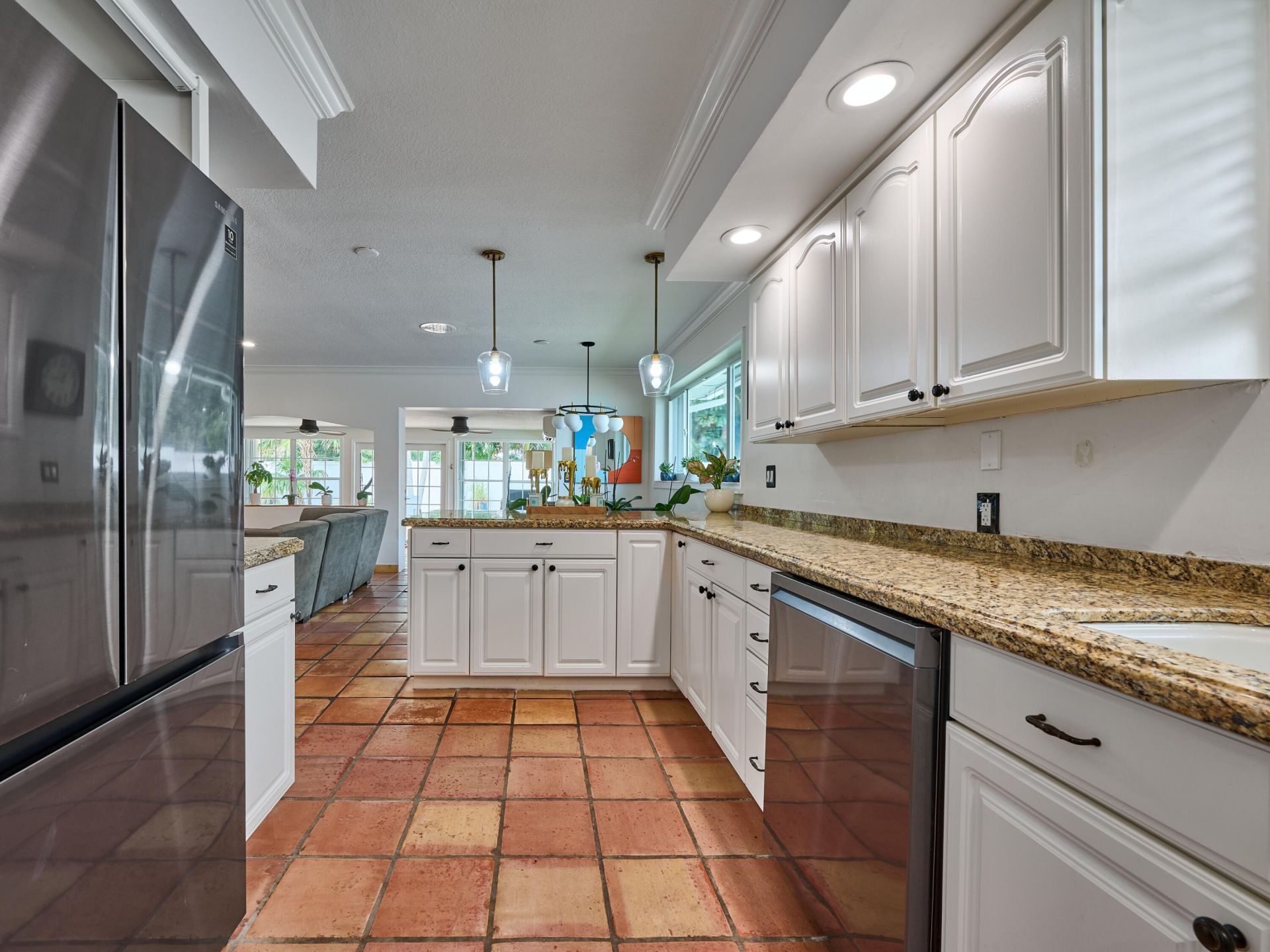 683 SW 2nd Street, Boca Raton, FL 33486 Photo