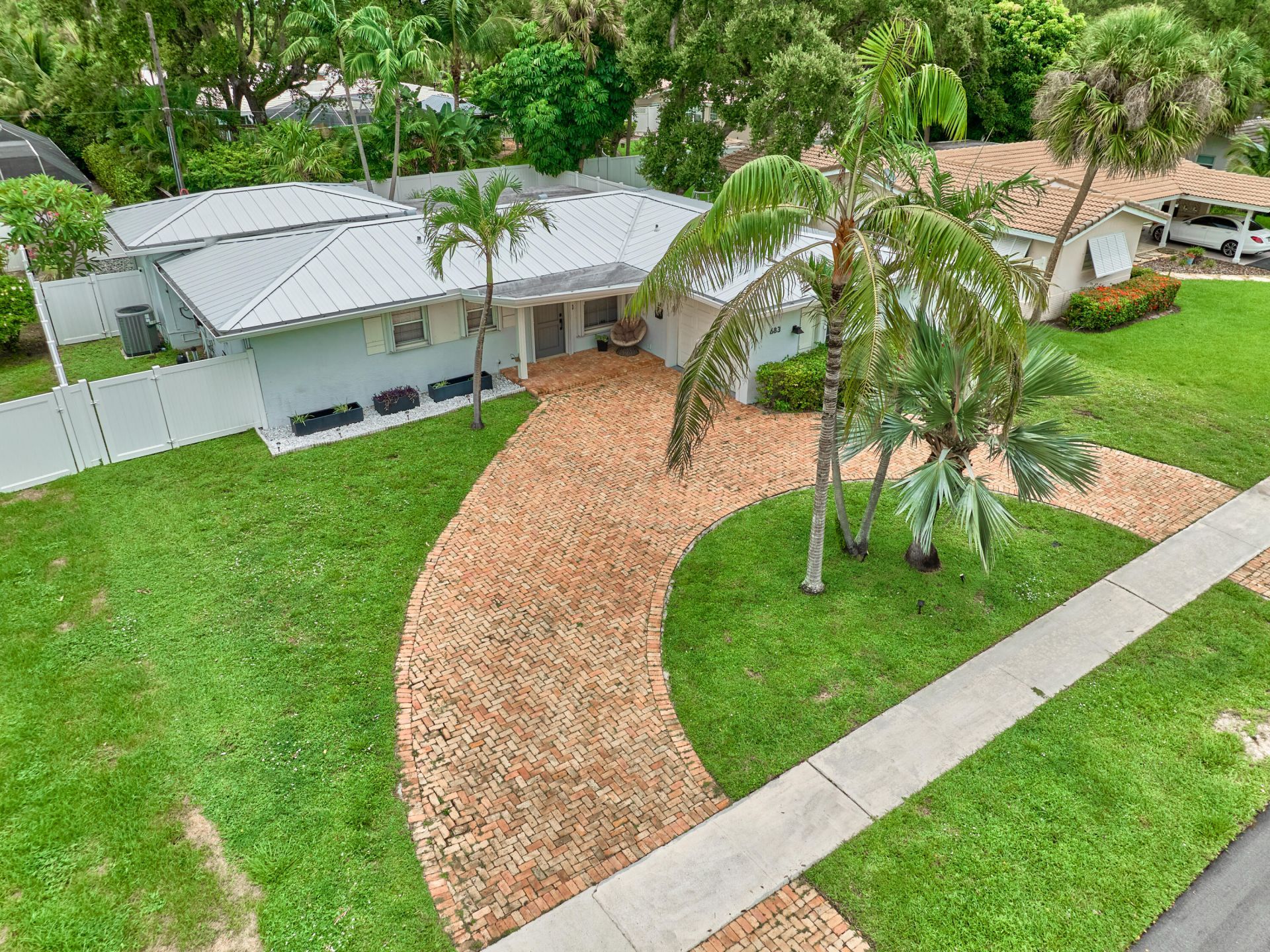 683 SW 2nd Street, Boca Raton, FL 33486 Photo
