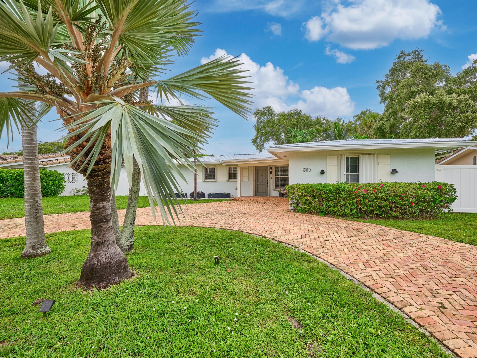 683 SW 2nd Street, Boca Raton, FL 33486 Photo
