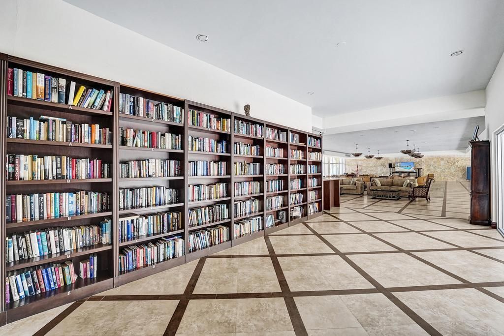4300 N Ocean Boulevard, Unit 9H, Fort Lauderdale, FL 33308 Photo