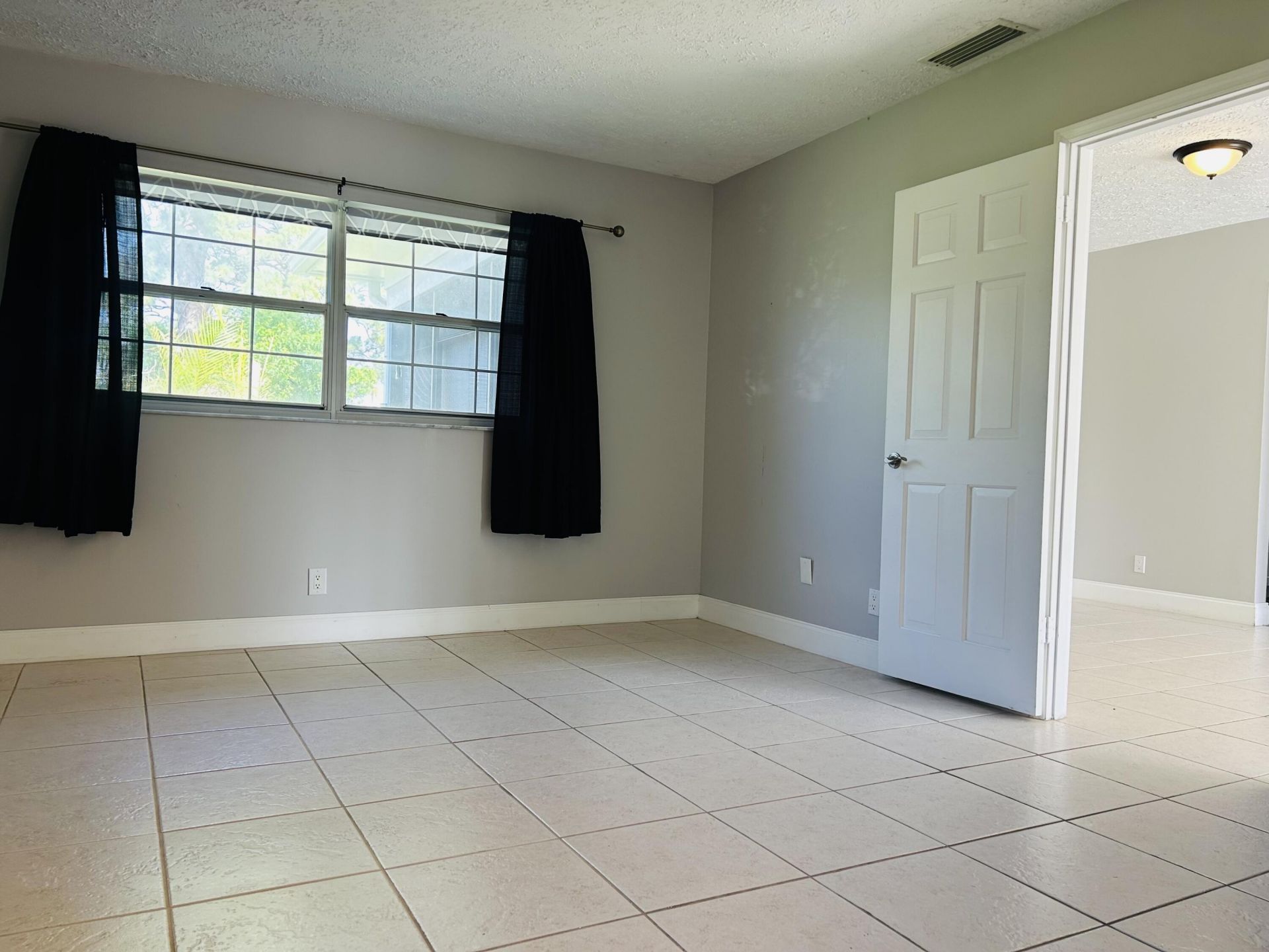 2486 SE Wishbone Road, Port Saint Lucie, FL 34952 Photo