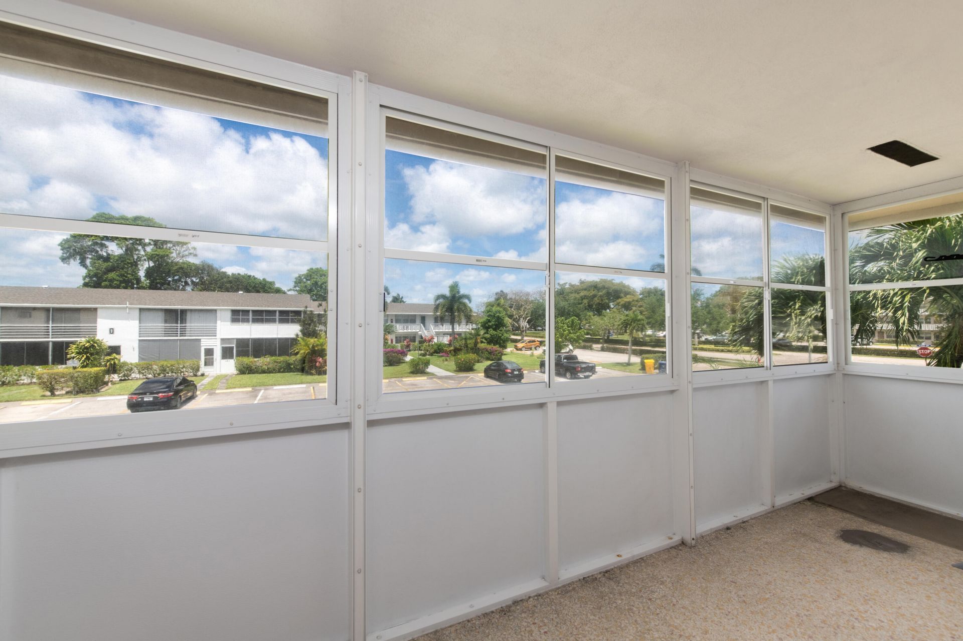 322 Windsor N, West Palm Beach, FL 33417 Photo