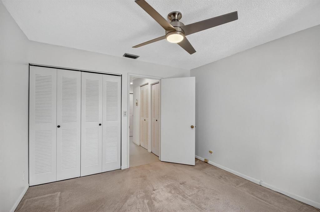 10631 Ocean Palm Way, Unit 202, Boynton Beach, FL 33437 Photo