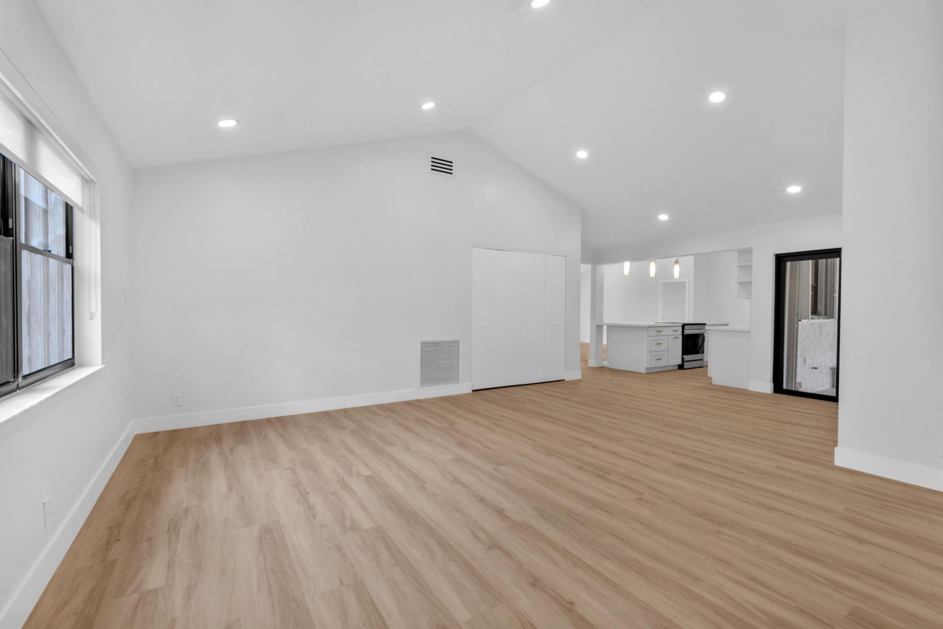 8411 SW 57th Street, Davie, FL 33328 Photo