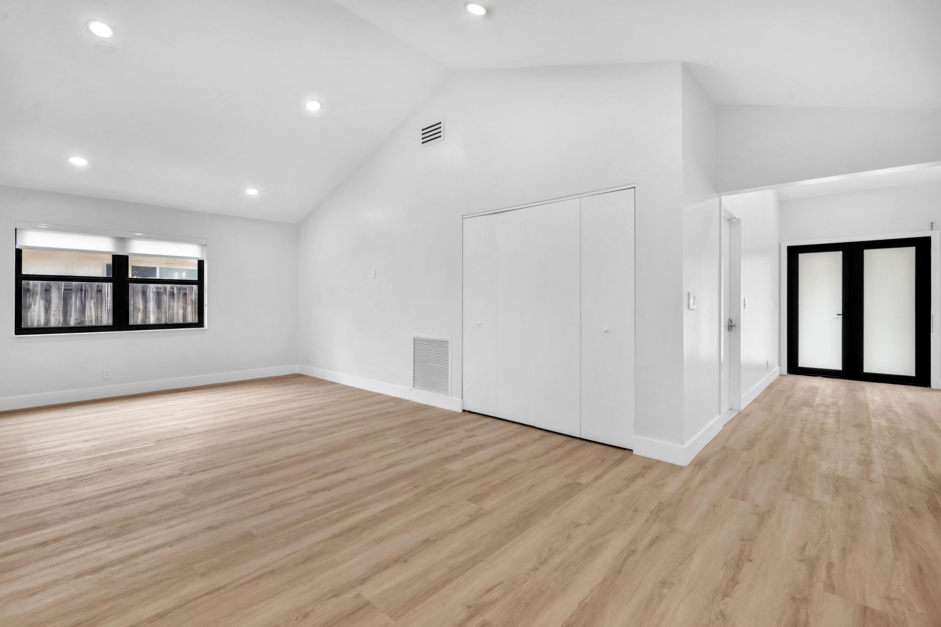 8411 SW 57th Street, Davie, FL 33328 Photo