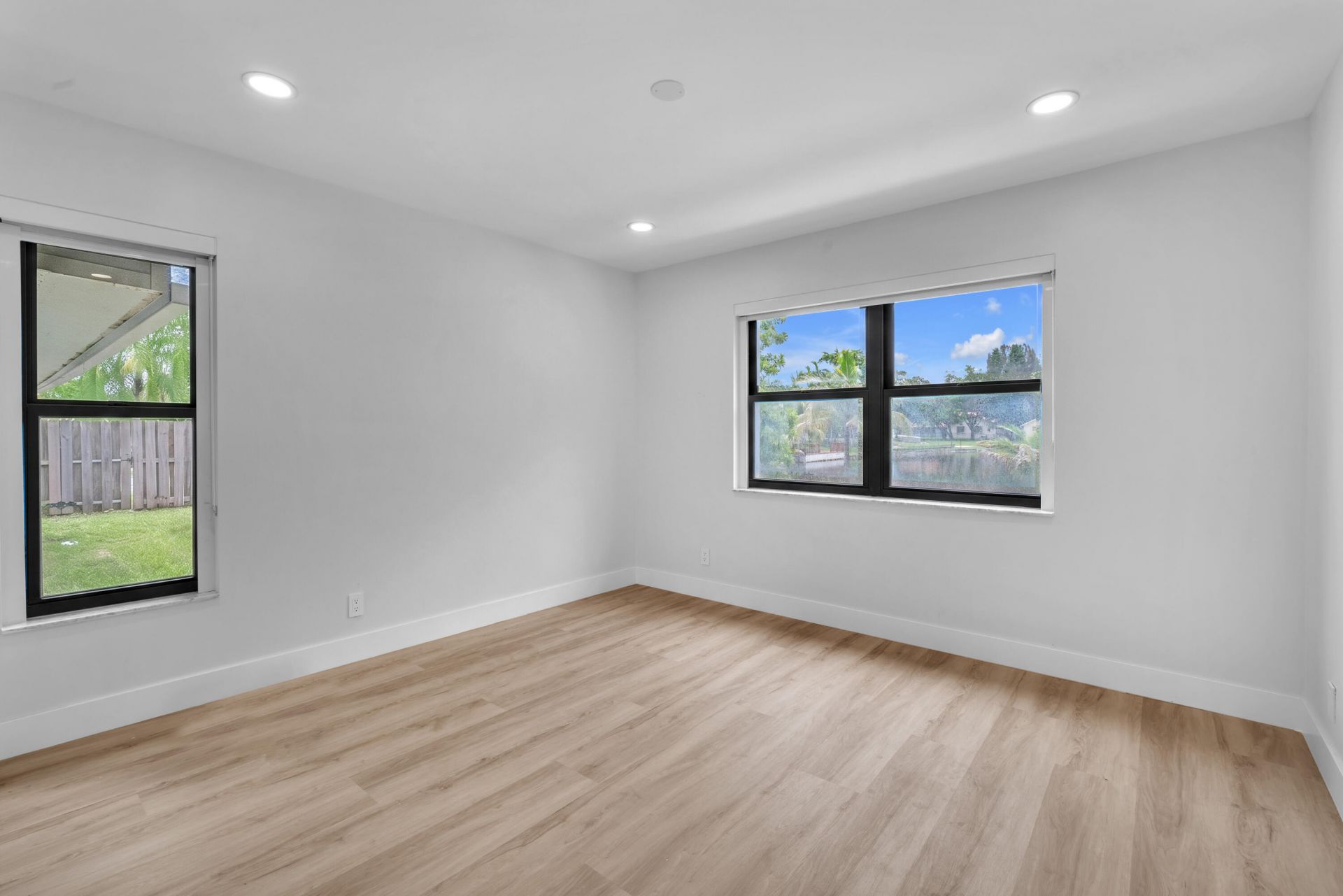 8411 SW 57th Street, Davie, FL 33328 Photo