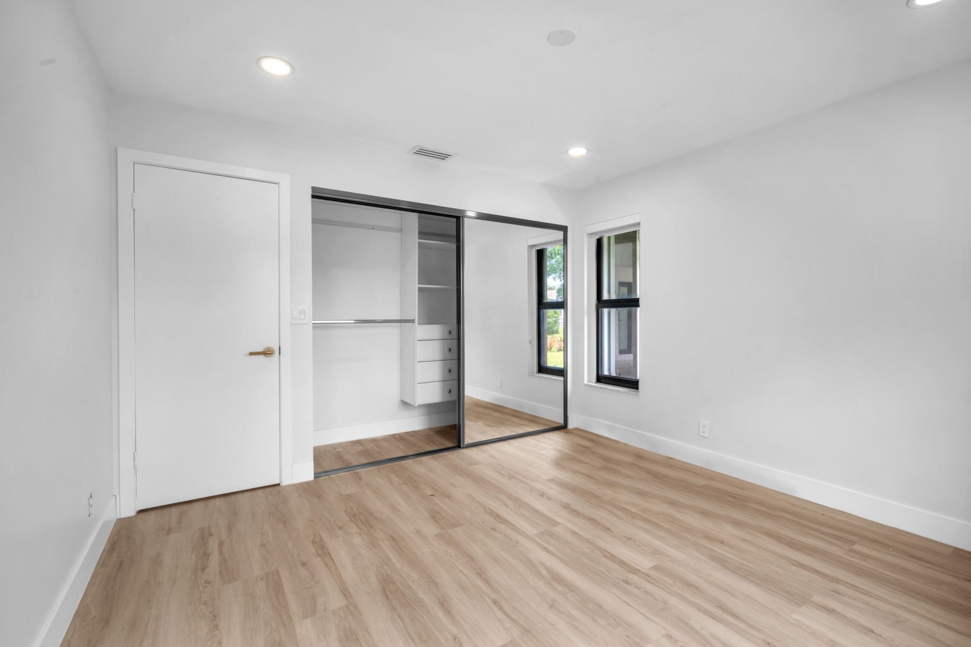 8411 SW 57th Street, Davie, FL 33328 Photo