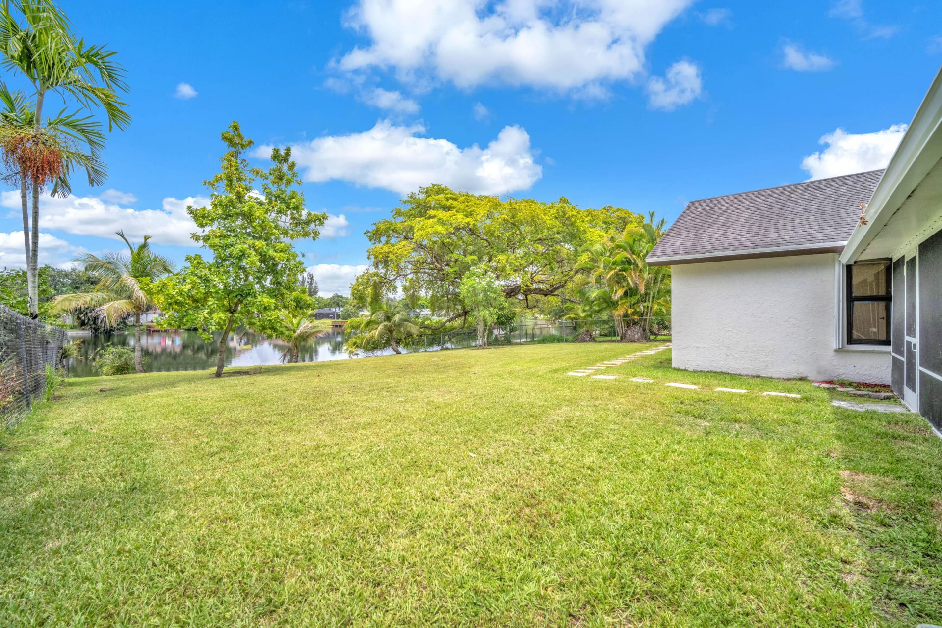 8411 SW 57th Street, Davie, FL 33328 Photo