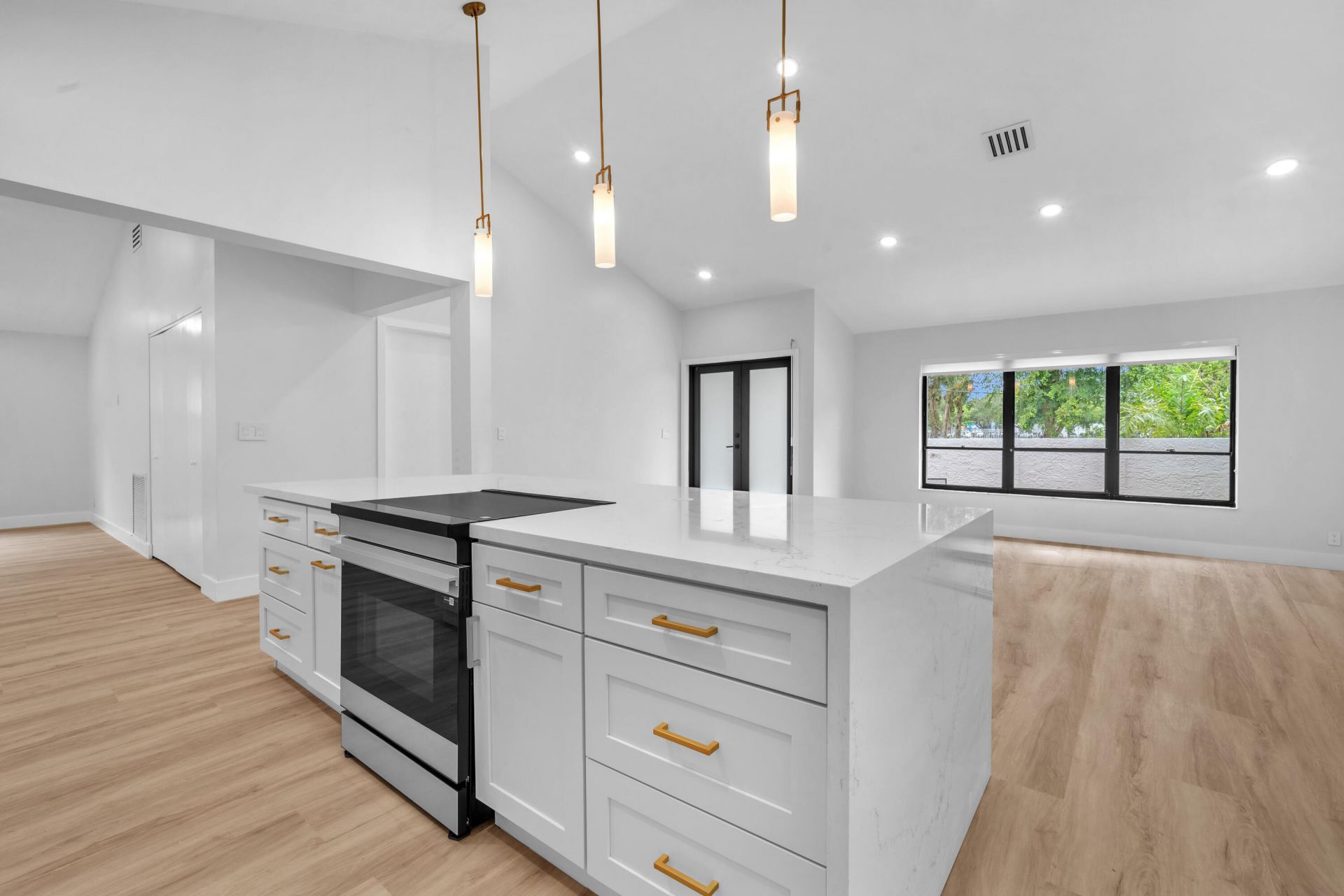 8411 SW 57th Street, Davie, FL 33328 Photo