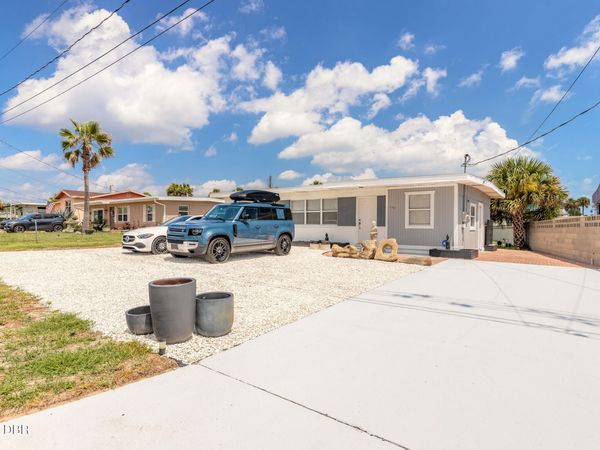 133 Bridgeport Road, Daytona Beach Shores, FL 32118
