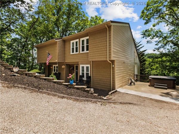 791 Suncrest Road, Charleston, WV 25303