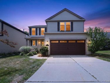 5082 Whispering Glen Trail , Grand Blanc Twp, MI 48442
