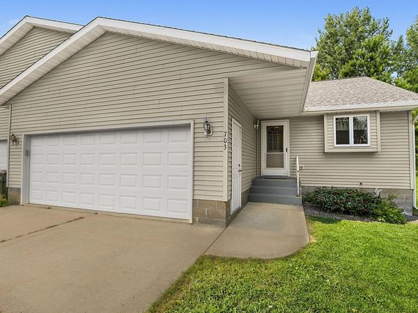 703 2nd Avenue NE, Melrose, MN 56352