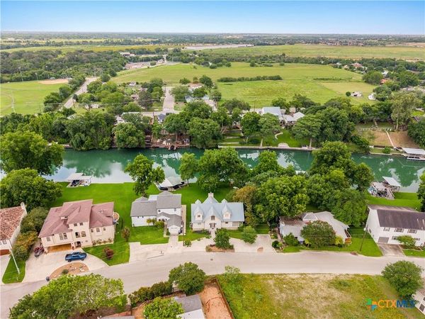 340 Rio Drive , New Braunfels, TX 78130