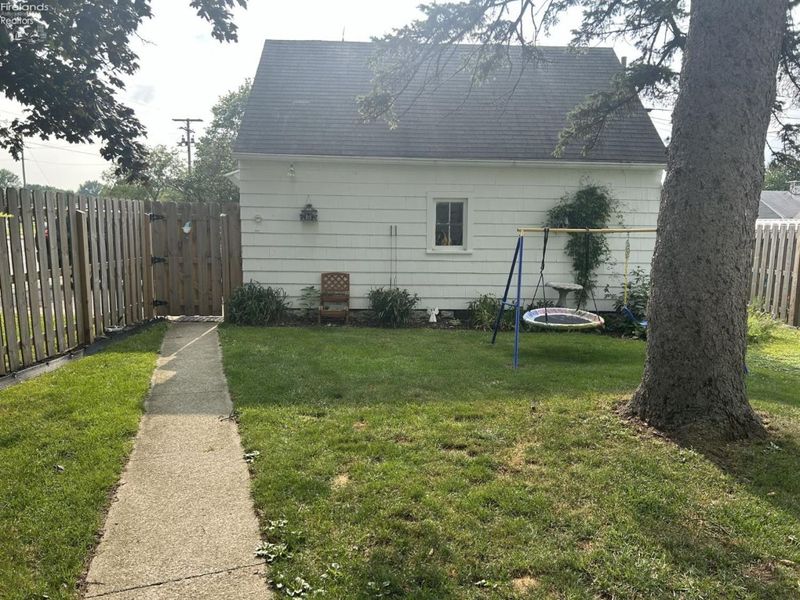 816 Clark Street, Willard, OH 44890 Photo 25