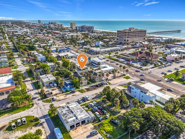 319 1ST Avenue, Unit 2-D, Jacksonville Beach, FL 32250