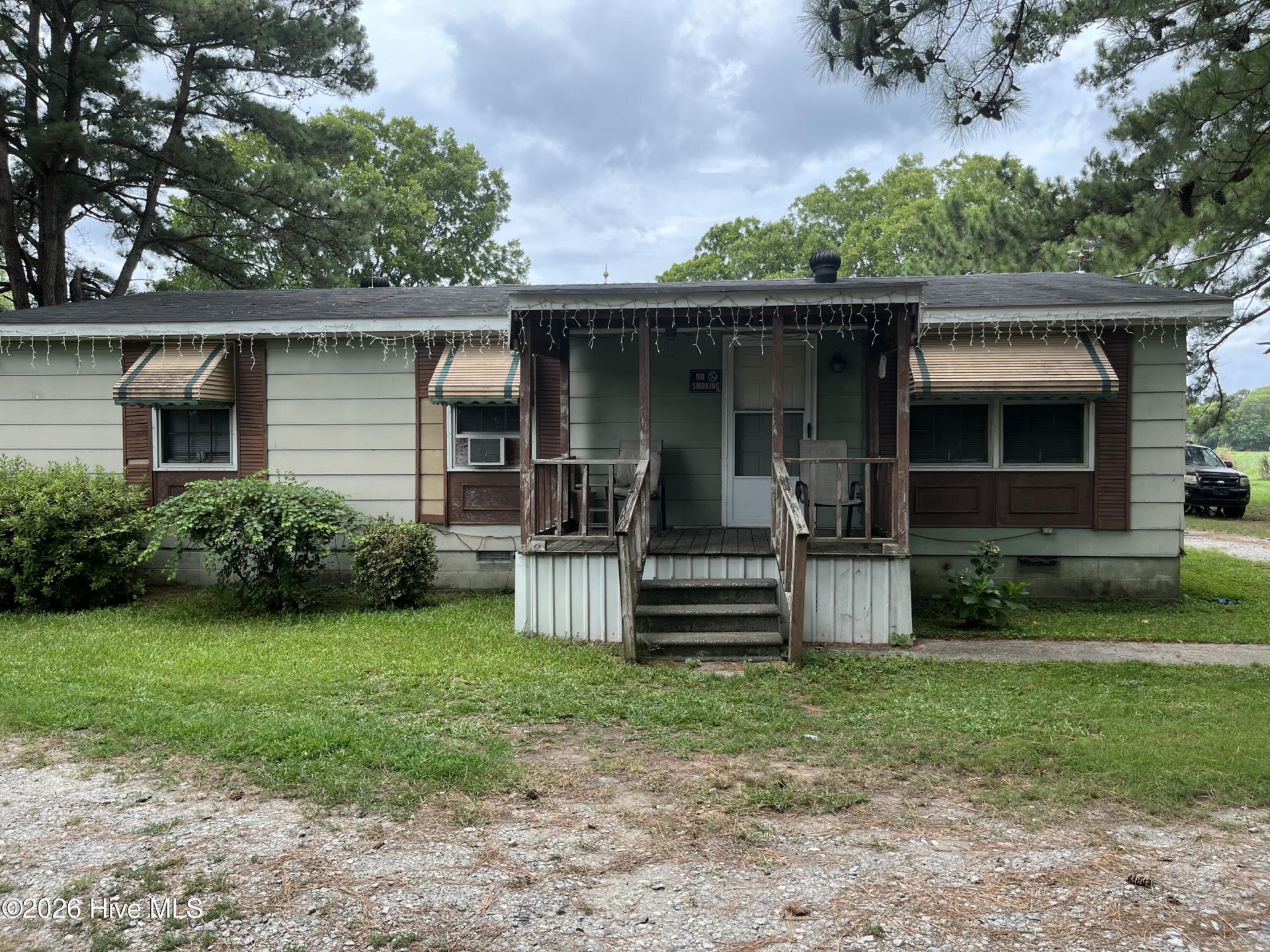 1709 Us 301, Whitakers, NC 27891 Main Photo