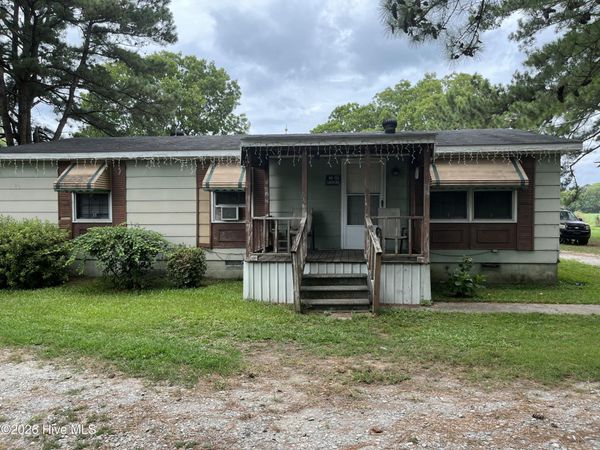 1709 Us 301, Whitakers, NC 27891