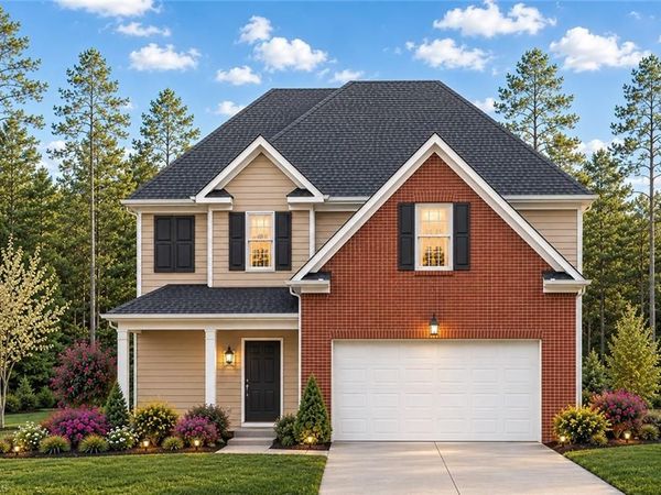 2011 Peggy Joe Way , Greensboro, NC 27405