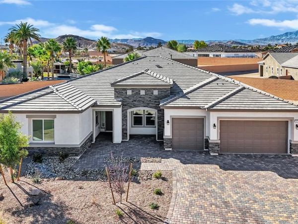 8835 S Tenaya Way , Las Vegas, NV 89113