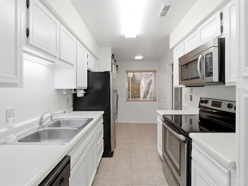 2111 Sutton Avenue, Unit G, Cincinnati, OH 45230 Photo 11