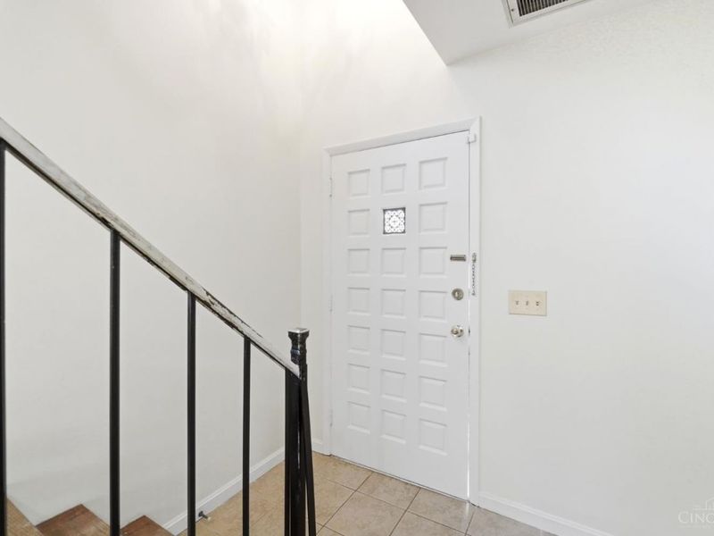 2111 Sutton Avenue, Unit G, Cincinnati, OH 45230 Photo 5