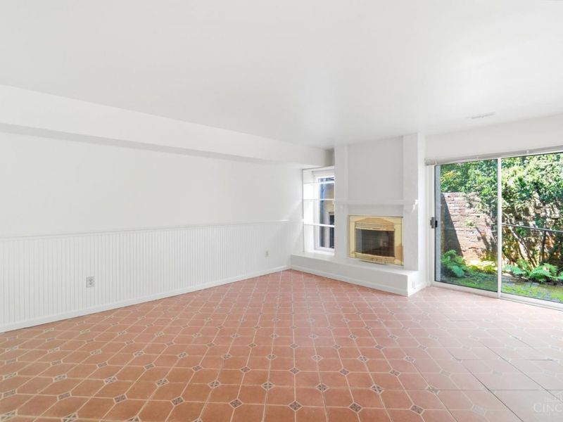 2111 Sutton Avenue, Unit G, Cincinnati, OH 45230 Photo 6
