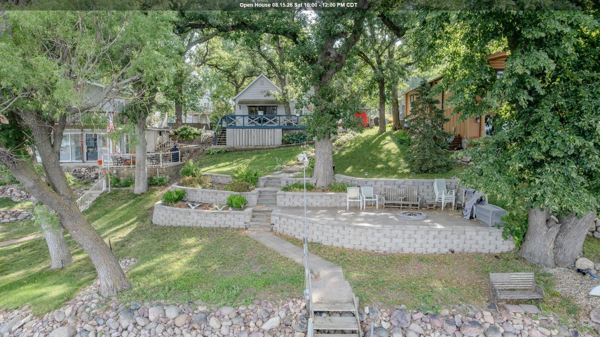 16603 Shoreline Drive Spirit Lake, IA 51360