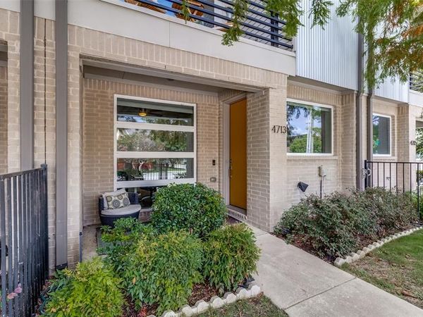 4713 Asher Place , Dallas, TX 75204