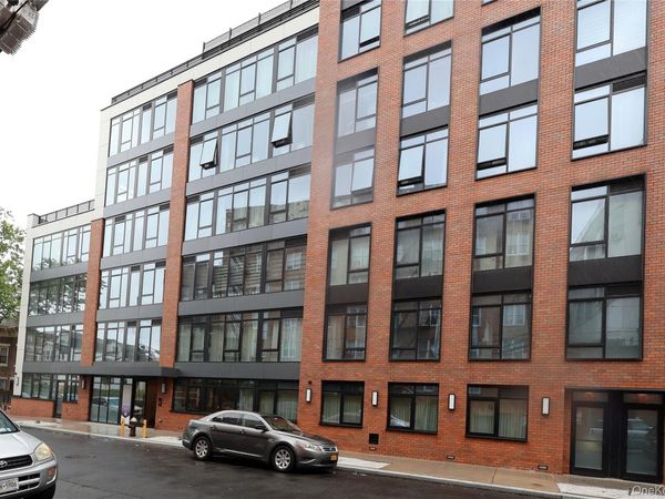 40-22 61st Street, Unit 2K, Woodside, NY 11377
