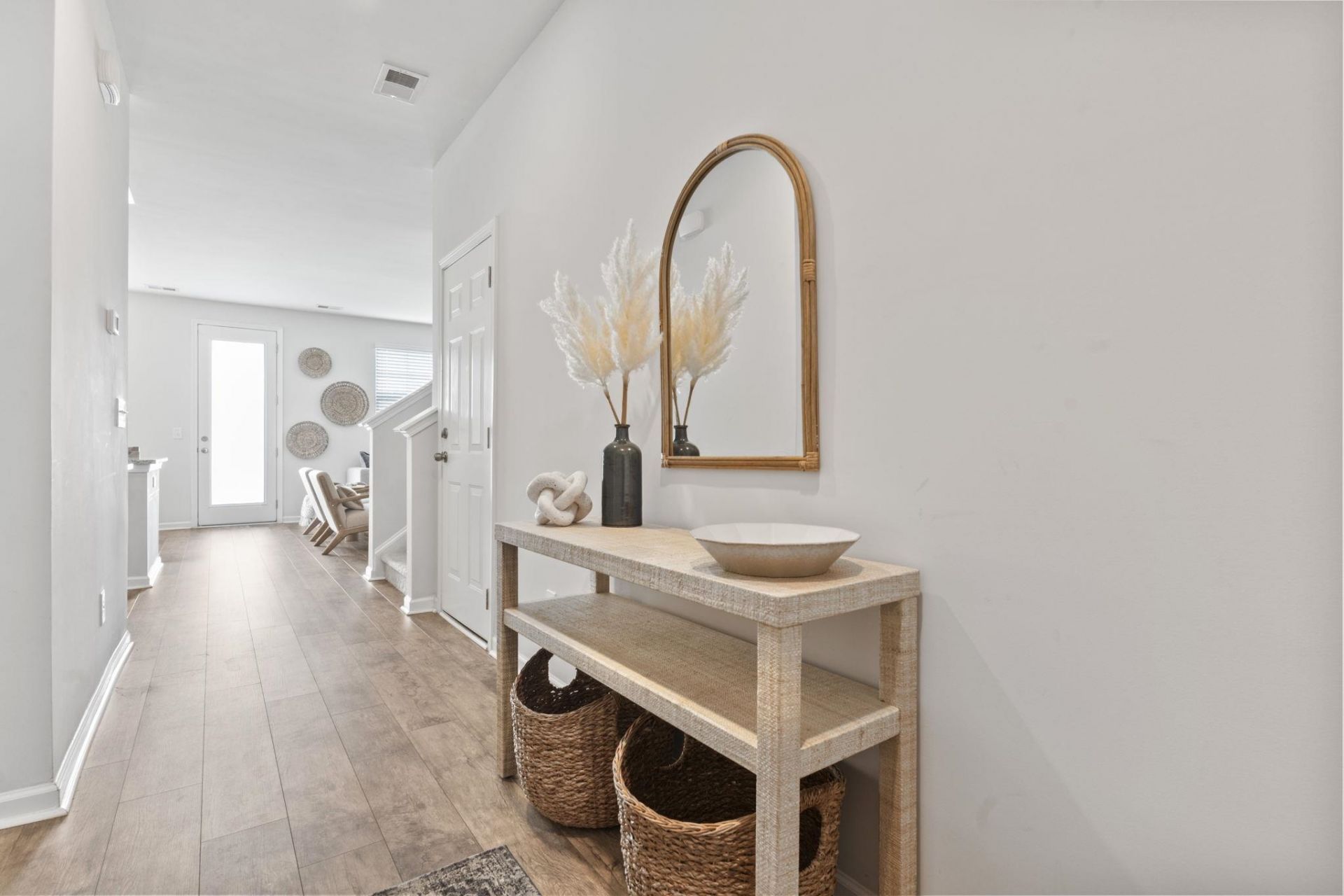 4731 Cloisters Ln. Photo 10