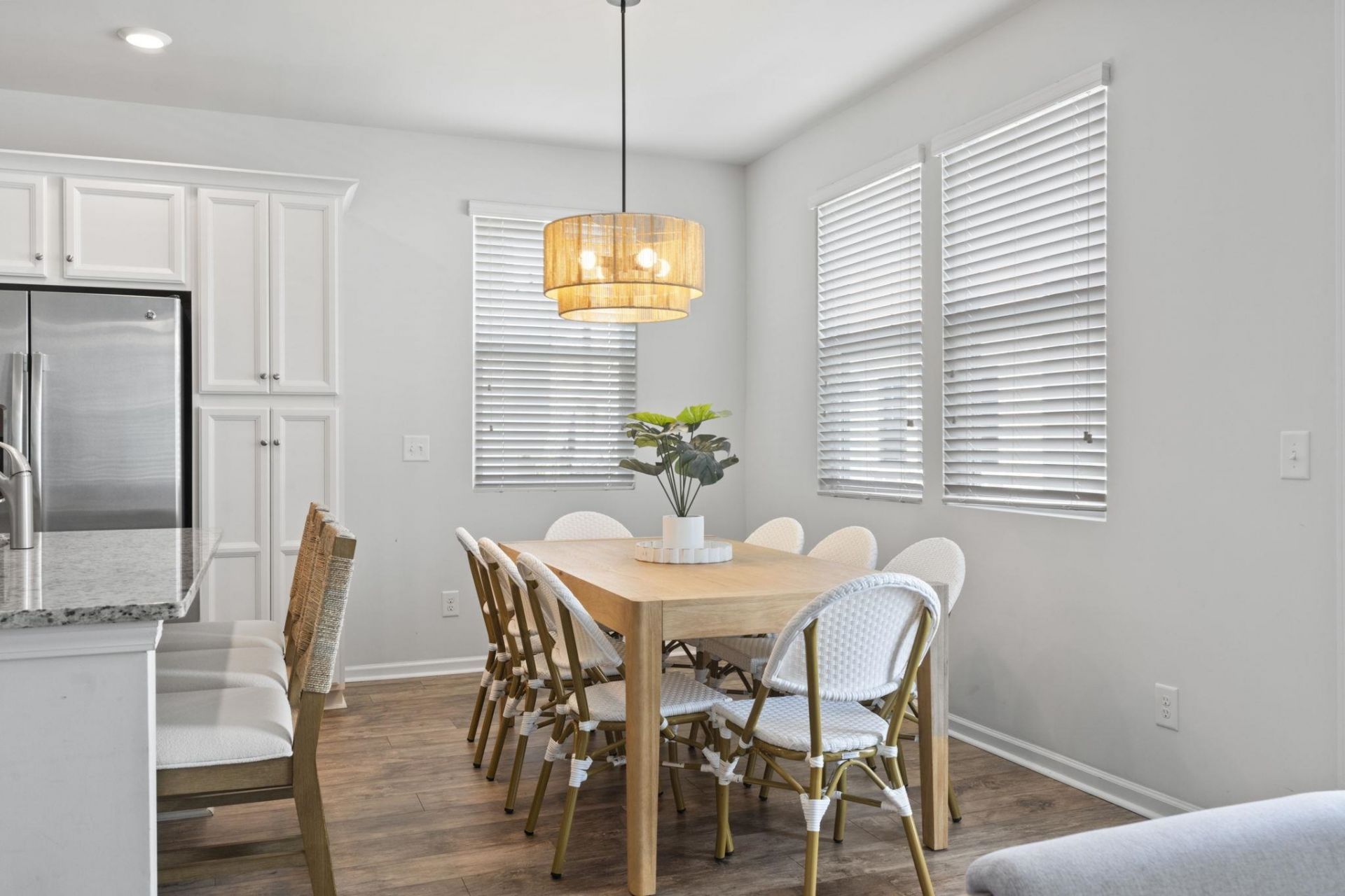 4731 Cloisters Ln. Photo 13