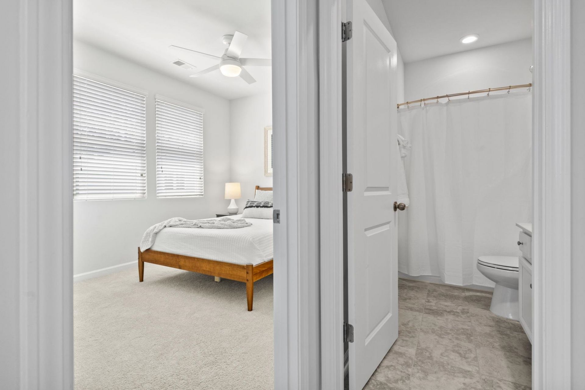 4731 Cloisters Ln. Photo 37