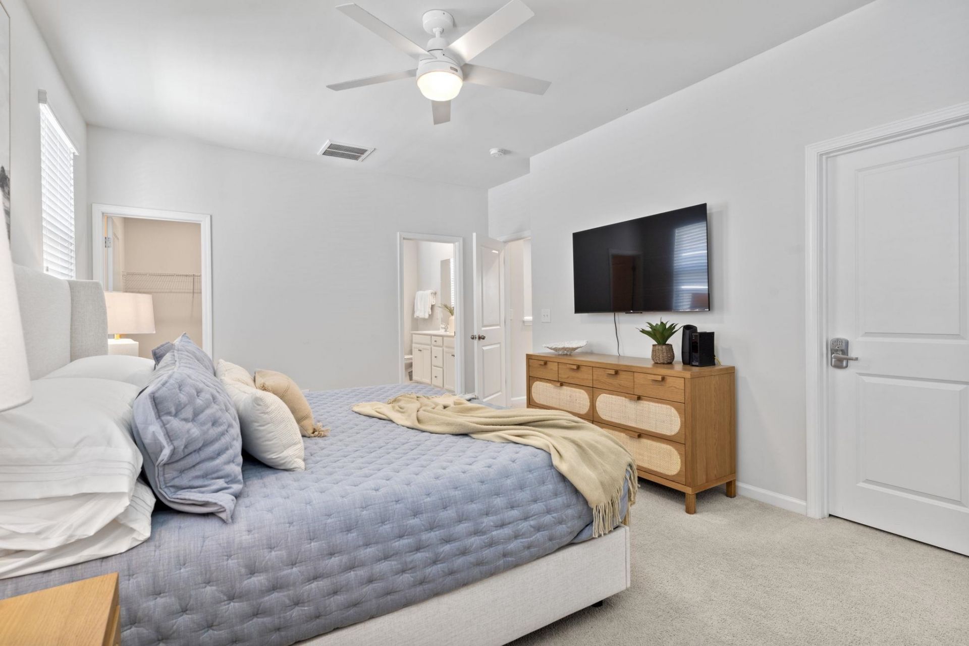 4731 Cloisters Ln. Photo 40