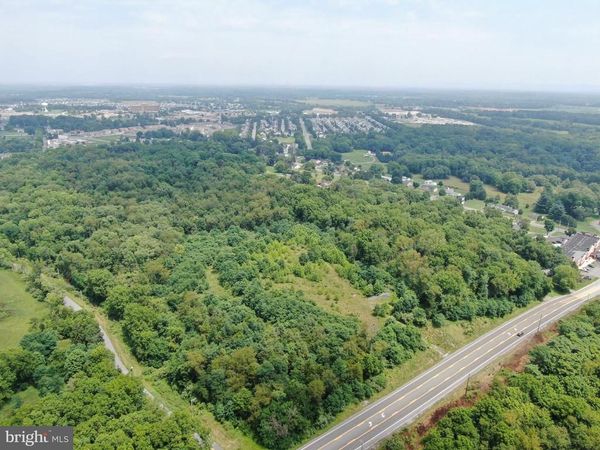 TRACT 1: 43.5+/- ACRES AT 212 ID VAN METRE ROAD, KEARNEYSVILLE, WV 25430