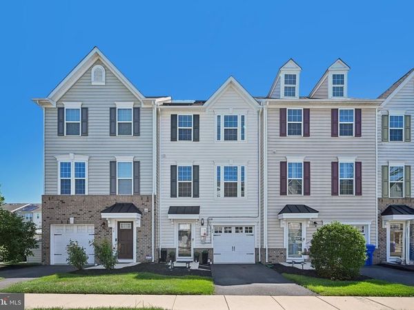 28 ELLA LANE, MOUNT HOLLY, NJ 08060
