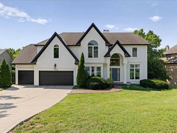 13509 W 53rd Terrace, Shawnee, KS 66216
