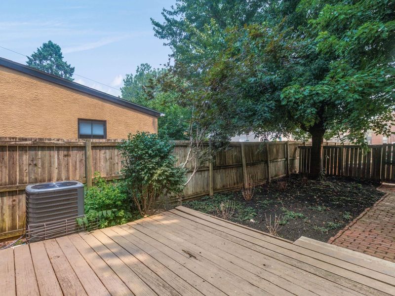 974 S Front Street , Columbus, OH 43206 Photo 23