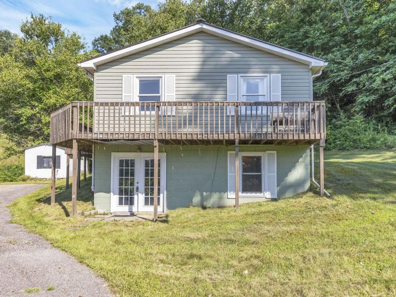 3158 Eckert Road SE, Lancaster, OH 43130 Photo 2