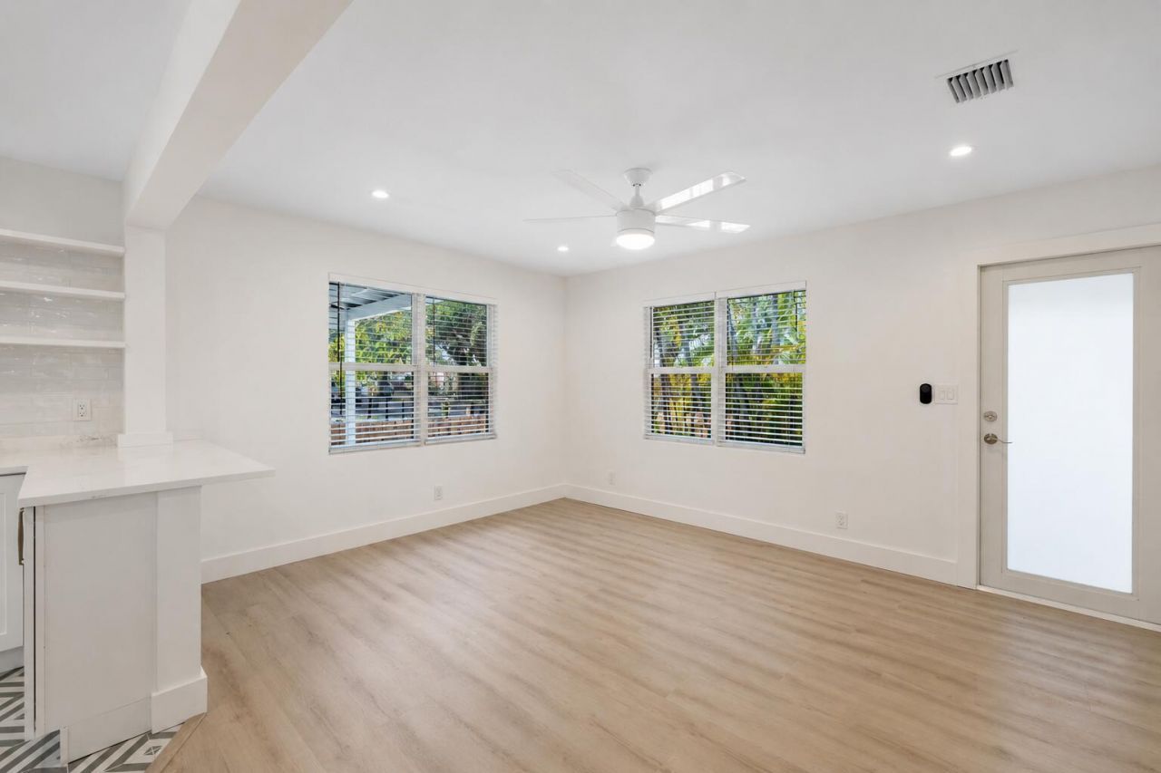 514 52nd Street, West Palm Beach, FL 33407 Photo