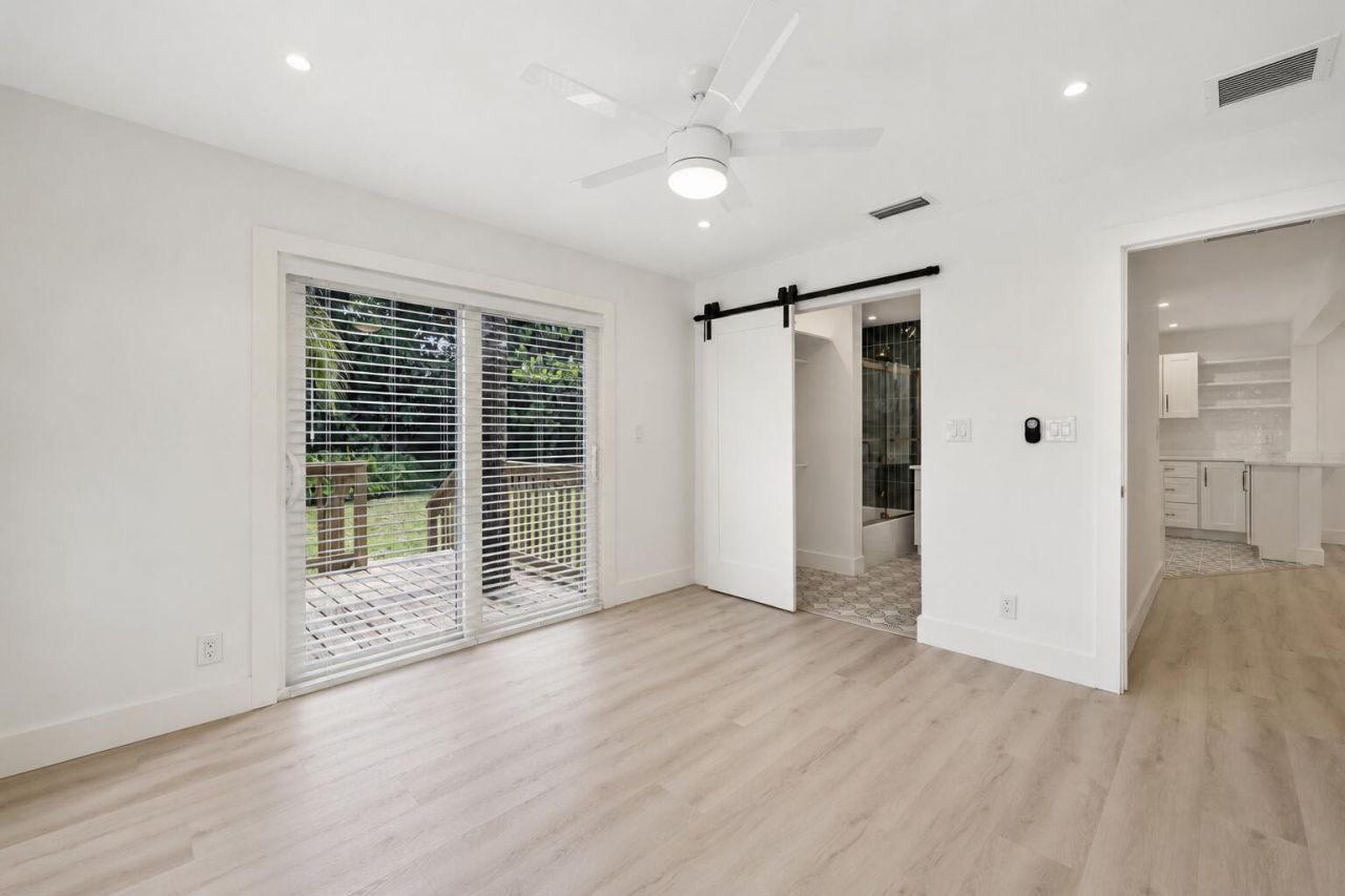 514 52nd Street, West Palm Beach, FL 33407 Photo