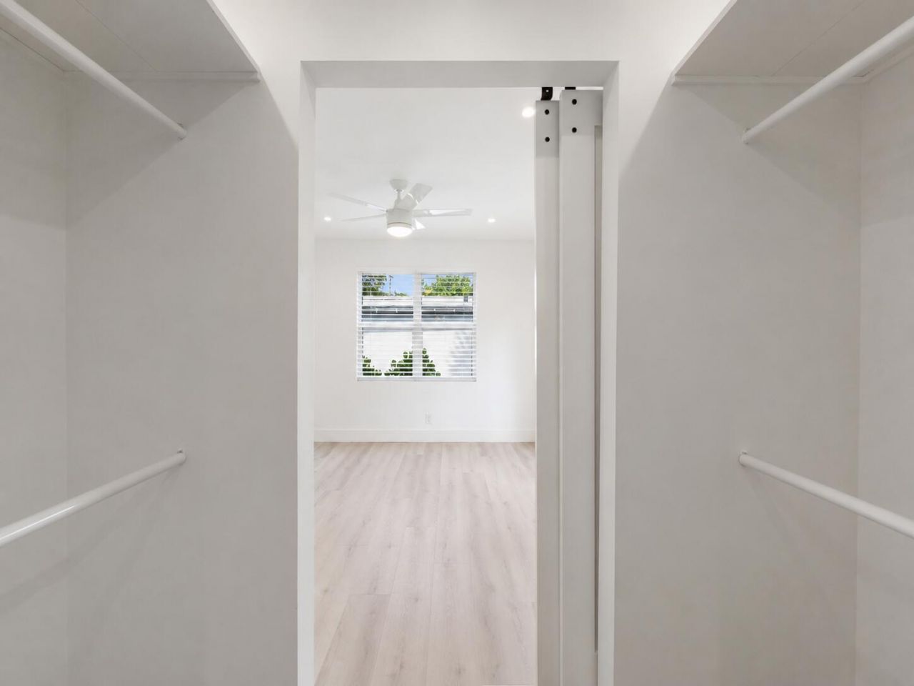 514 52nd Street, West Palm Beach, FL 33407 Photo