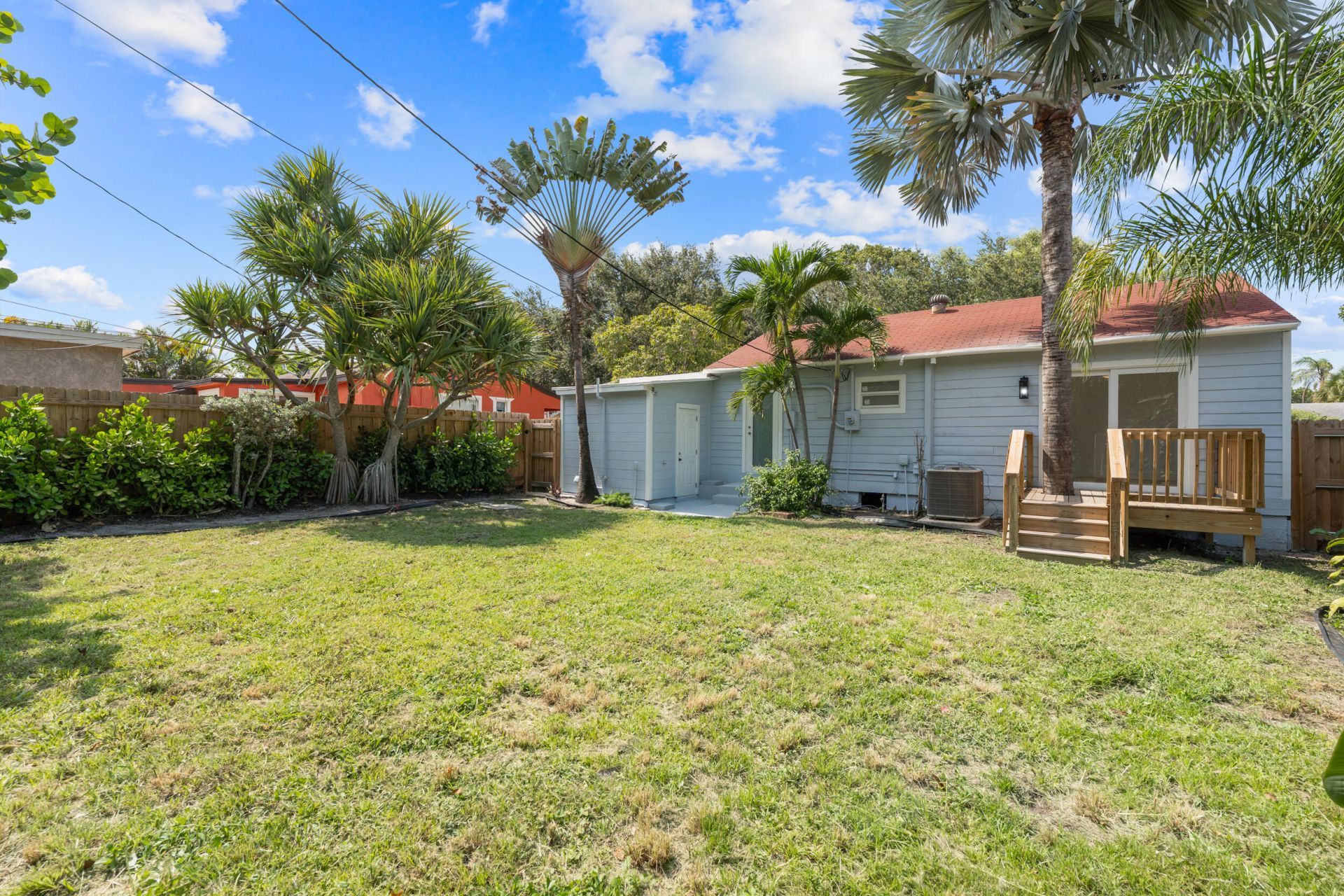 514 52nd Street, West Palm Beach, FL 33407 Photo