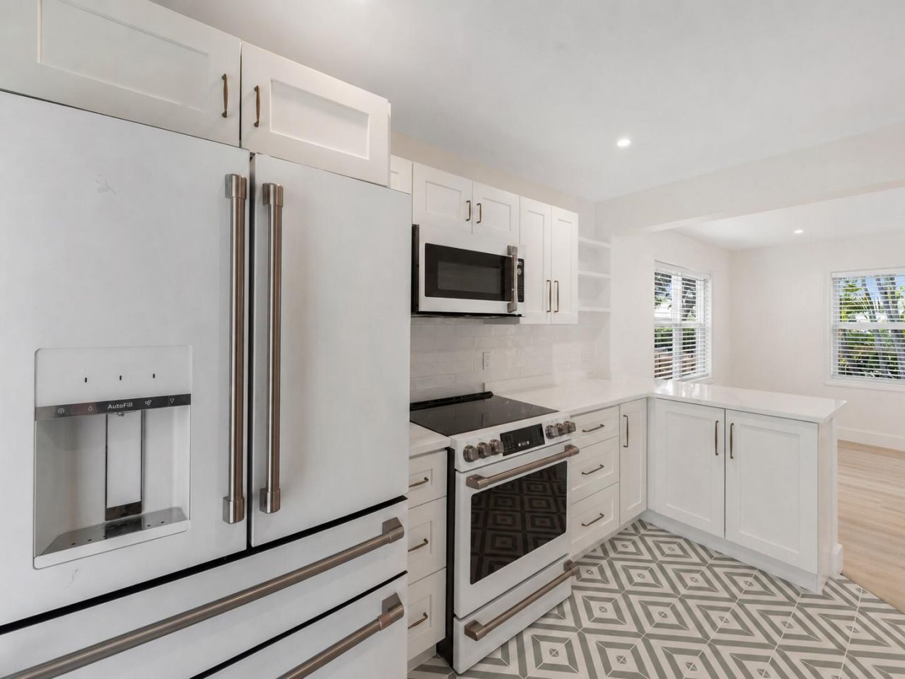 514 52nd Street, West Palm Beach, FL 33407 Photo