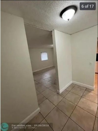 1550 NW 15th Street, Unit 4, Boca Raton, FL 33486 Photo