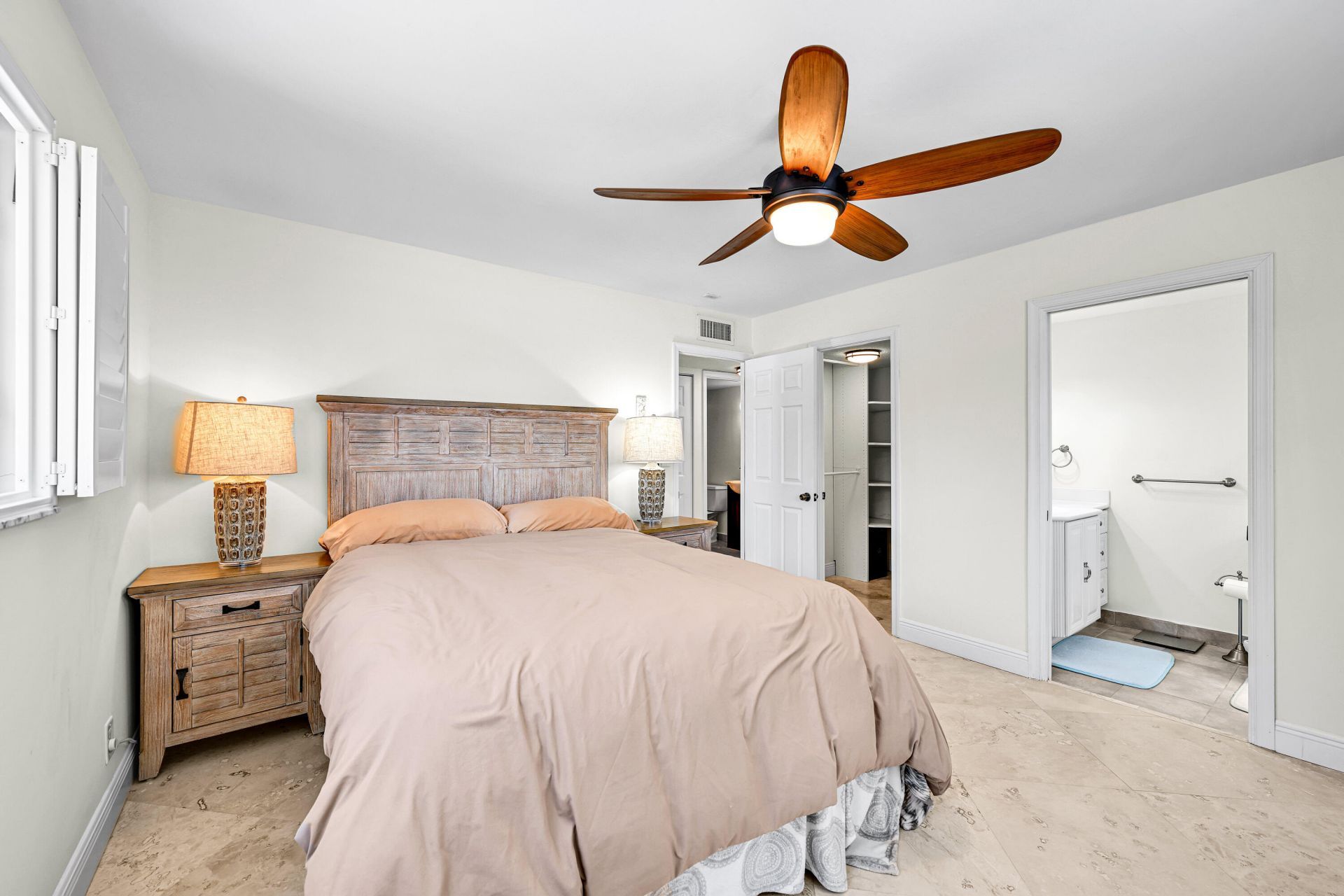 2860 NE 14th St Causeway, Unit 201D, Pompano Beach, FL 33062 Photo