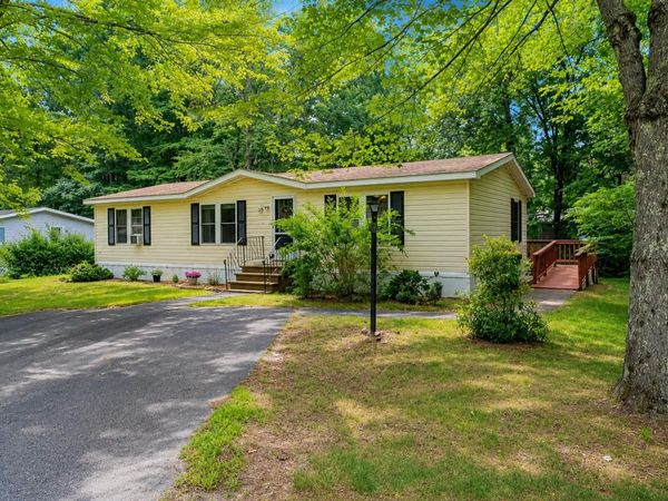12 York Court, Rochester, NH 03868