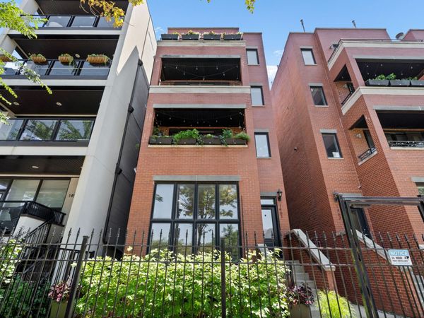1461 W Grand Avenue , Unit 1, Chicago, IL 60642